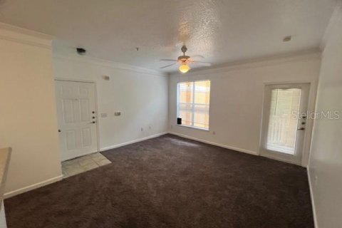 Condo in Orlando, Florida, 1 bedroom  № 2383393 - photo 12