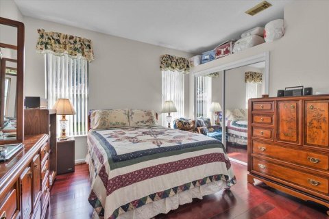 Villa ou maison à vendre à Port St. Lucie, Floride: 4 chambres, 242.2 m2 № 2401407 - photo 19
