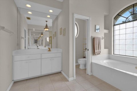 Villa ou maison à vendre à Port St. Lucie, Floride: 4 chambres, 242.2 m2 № 2401407 - photo 18