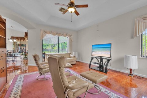 Villa ou maison à vendre à Port St. Lucie, Floride: 4 chambres, 242.2 m2 № 2401407 - photo 13