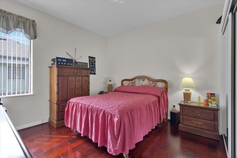 Villa ou maison à vendre à Port St. Lucie, Floride: 4 chambres, 242.2 m2 № 2401407 - photo 20