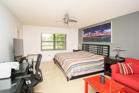 Copropriété à vendre à Boca Raton, Floride: 2 chambres, 112.97 m2 № 2253885 - photo 15