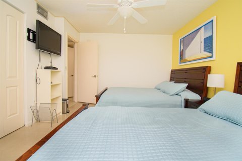 Copropriété à vendre à Boca Raton, Floride: 2 chambres, 112.97 m2 № 2253885 - photo 22