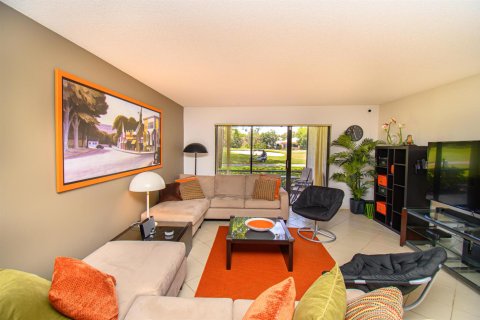 Copropriété à vendre à Boca Raton, Floride: 2 chambres, 112.97 m2 № 2253885 - photo 3