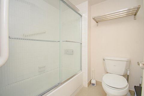 Copropriété à vendre à Boca Raton, Floride: 2 chambres, 112.97 m2 № 2253885 - photo 19