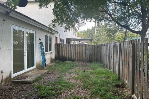 Condo in Homestead, Florida, 2 bedrooms  № 2010150 - photo 17