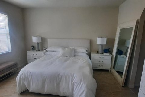 Villa ou maison à vendre à Kissimmee, Floride: 4 chambres, 162.02 m2 № 2219071 - photo 23