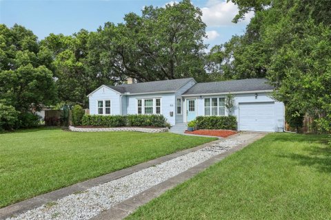 House in Orlando, Florida 3 bedrooms, 94.57 sq.m. № 1791803 - photo 2