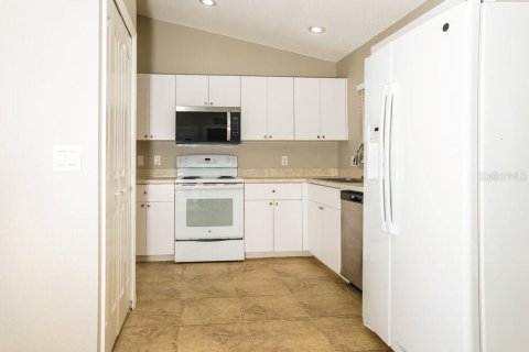 Casa en alquiler en North Port, Florida, 3 dormitorios, 117.43 m2 № 1910580 - foto 6