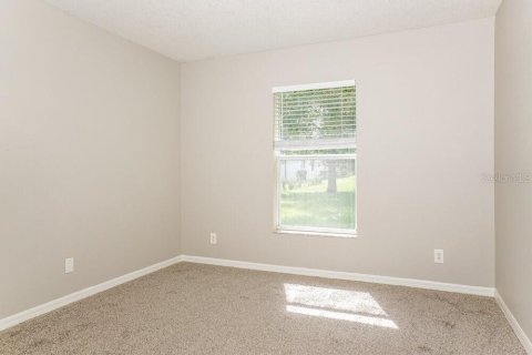 Casa en alquiler en North Port, Florida, 3 dormitorios, 117.43 m2 № 1910580 - foto 13