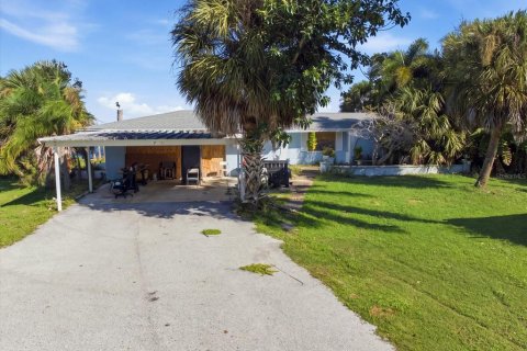 Immobilier commercial à Punta Gorda, Floride 367.52 m2 № 2427147