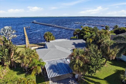 Immobilier commercial à vendre à Punta Gorda, Floride: 367.52 m2 № 2427147 - photo 4