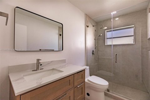 House in Sunrise, Florida 4 bedrooms № 1943981 - photo 20