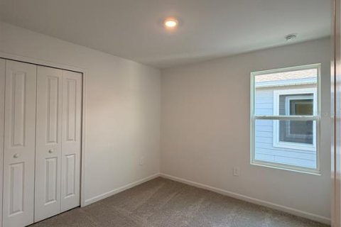House in Eustis, Florida 4 bedrooms, 174.1 sq.m. № 2207980 - photo 13