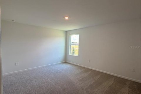House in Eustis, Florida 4 bedrooms, 174.1 sq.m. № 2207980 - photo 16