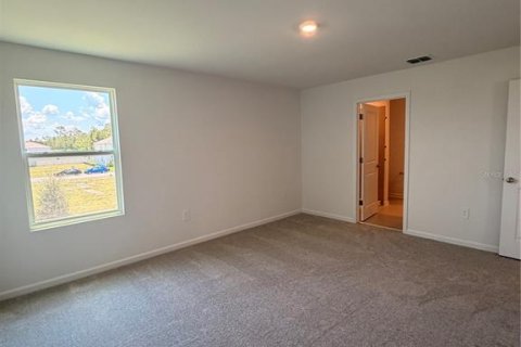 House in Eustis, Florida 4 bedrooms, 174.1 sq.m. № 2207980 - photo 17