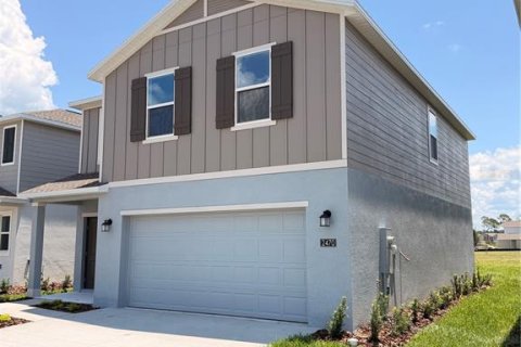 House in Eustis, Florida 4 bedrooms, 174.1 sq.m. № 2207980 - photo 4