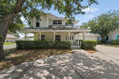 Villa ou maison à Seminole, Floride 3 chambres, 222.59 m2 № 2231373