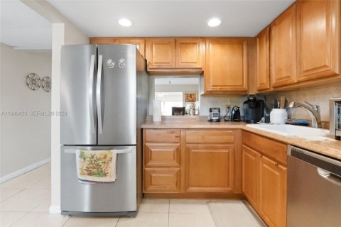 Condominio en venta en Margate, Florida, 1 dormitorio, 72 m2 № 2152698 - foto 8