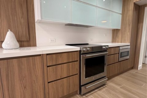 Copropriété à vendre à Aventura, Floride: 2 chambres, 135.64 m2 № 1976416 - photo 2