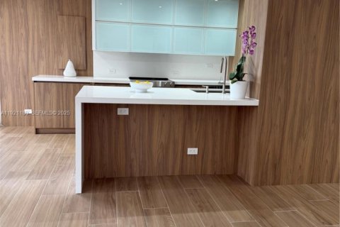 Copropriété à vendre à Aventura, Floride: 2 chambres, 135.64 m2 № 1976416 - photo 15