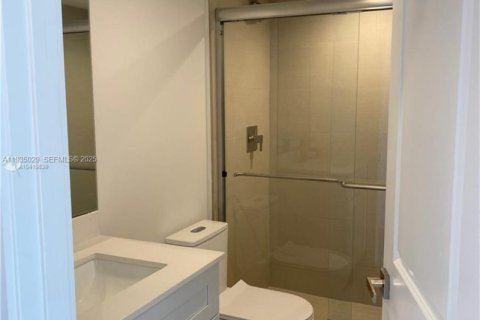 Townhouse in Miami, Florida 3 bedrooms, 114.08 sq.m. № 1993197 - photo 4