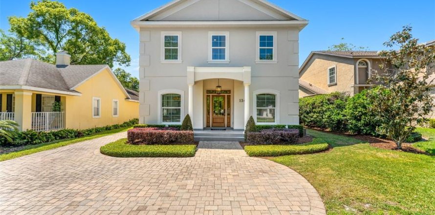 Casa en Winter Park, Florida 4 dormitorios, 221.85 m2 № 1651177