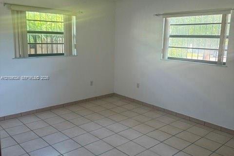 Casa en venta en Hialeah, Florida, 4 dormitorios, 202.71 m2 № 2428205 - foto 18