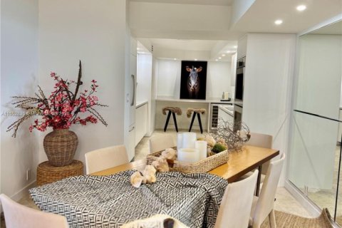 Купить кондоминиум в Ки-Бискейн, Флорида 2 спальни, 130.9м2, № 1965745 - фото 15