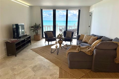 Купить кондоминиум в Ки-Бискейн, Флорида 2 спальни, 130.9м2, № 1965745 - фото 19