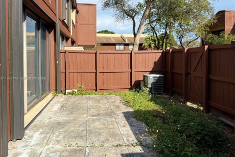 Copropriété à vendre à Miami, Floride: 3 chambres, 136.57 m2 № 2041491 - photo 30