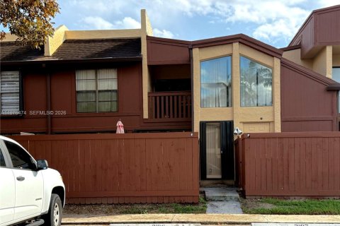 Copropriété à vendre à Miami, Floride: 3 chambres, 136.57 m2 № 2041491 - photo 3