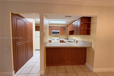 Copropriété à vendre à Miami, Floride: 3 chambres, 136.57 m2 № 2041491 - photo 16