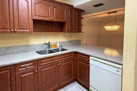 Copropriété à vendre à Miami, Floride: 3 chambres, 136.57 m2 № 2041491 - photo 19