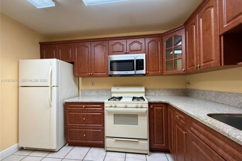 Copropriété à vendre à Miami, Floride: 3 chambres, 136.57 m2 № 2041491 - photo 17