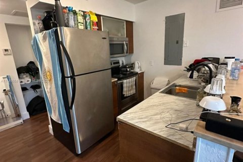 Immobilier commercial à vendre à Miami Beach, Floride: 395.21 m2 № 1961521 - photo 9