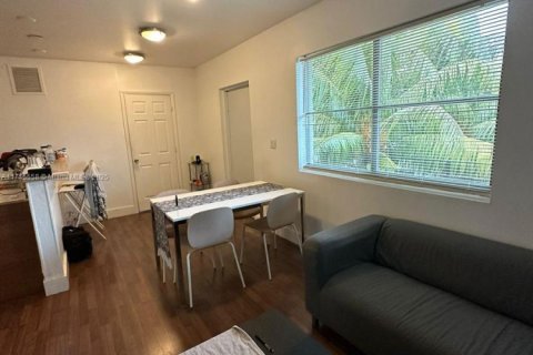 Immobilier commercial à vendre à Miami Beach, Floride: 395.21 m2 № 1961521 - photo 7