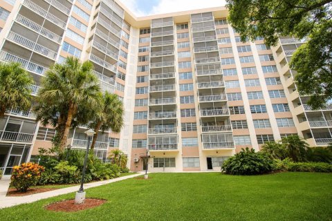 Condo in Coral Springs, Florida, 1 bedroom  № 2365230