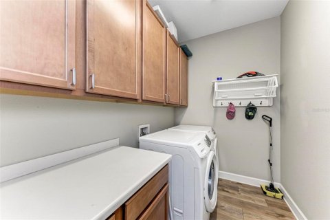 Casa en alquiler en Bradenton, Florida, 2 dormitorios, 157.93 m2 № 1796646 - foto 27