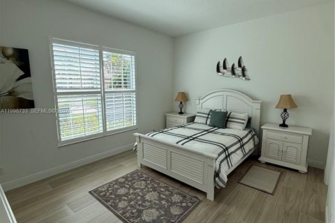Villa ou maison à vendre à Port St. Lucie, Floride: 3 chambres, 291.99 m2 № 2064193 - photo 8