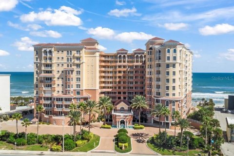 Condo à Daytona Beach Shores, Floride, 3 chambres  № 2405640