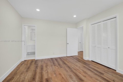 Снять в аренду виллу или дом в Бока-Ратон, Флорида 123.65м2, № 2005771 - фото 3