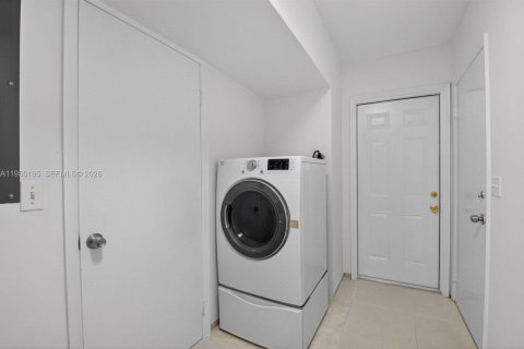 Снять в аренду виллу или дом в Бока-Ратон, Флорида 123.65м2, № 2005771 - фото 22