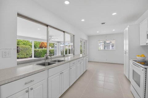 Снять в аренду виллу или дом в Бока-Ратон, Флорида 123.65м2, № 2005771 - фото 19