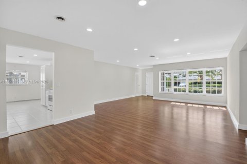 Снять в аренду виллу или дом в Бока-Ратон, Флорида 123.65м2, № 2005771 - фото 5