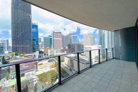 Condo in Miami, Florida, 1 bedroom  № 2053088 - photo 4