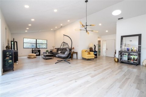 Casa en venta en Orlando, Florida, 3 dormitorios, 150.41 m2 № 1907780 - foto 15