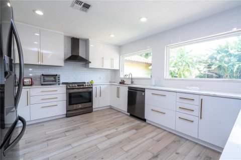 Casa en venta en Orlando, Florida, 3 dormitorios, 150.41 m2 № 1907780 - foto 21