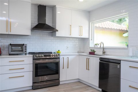 Casa en venta en Orlando, Florida, 3 dormitorios, 150.41 m2 № 1907780 - foto 22
