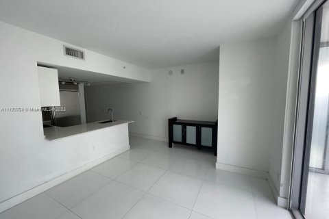 Copropriété à vendre à Miami, Floride: 1 chambre, 60.67 m2 № 1804246 - photo 5